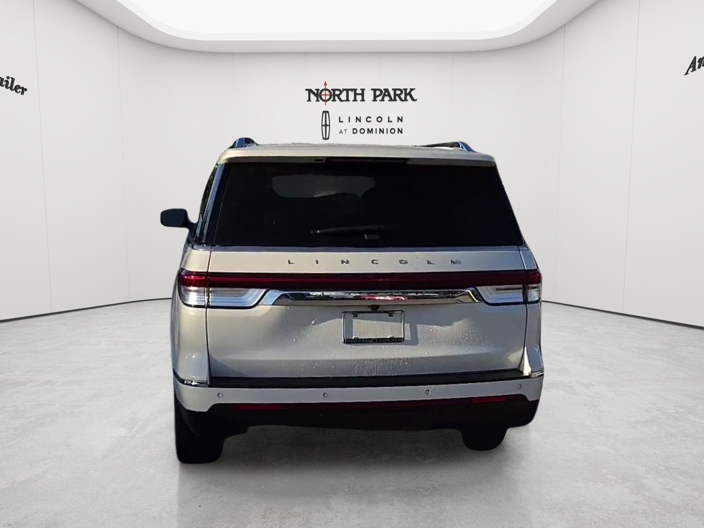 2024 Lincoln Navigator Premiere