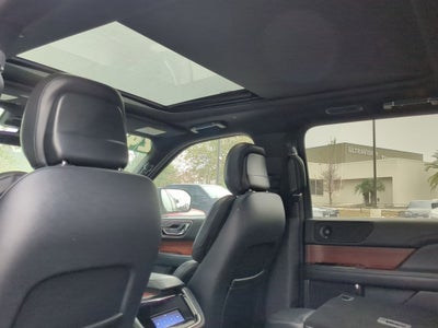 2024 Lincoln Navigator Premiere