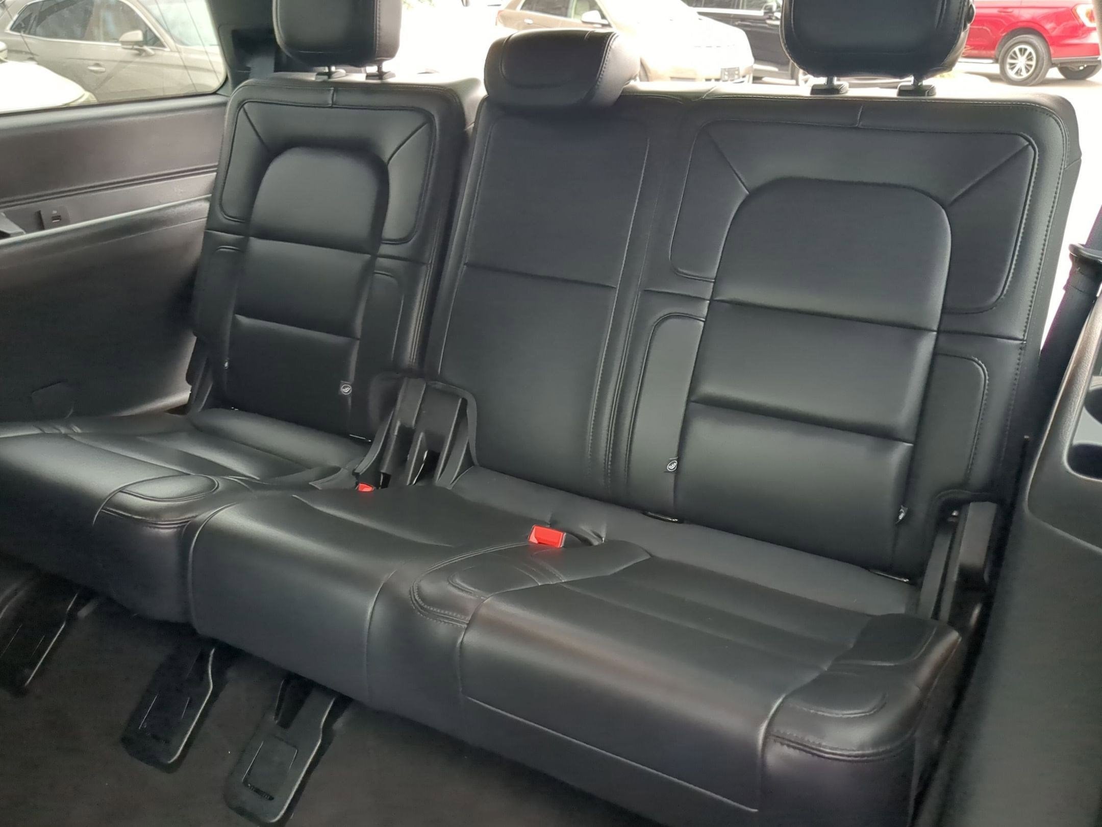 2024 Lincoln Navigator Premiere