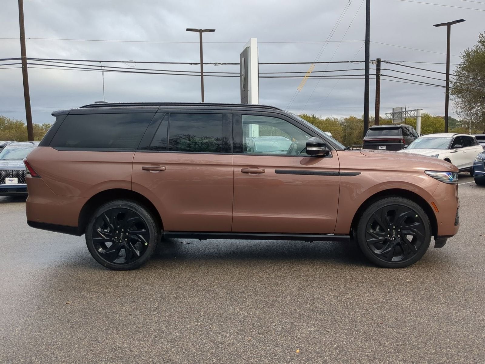 2025 Lincoln Navigator Black Label