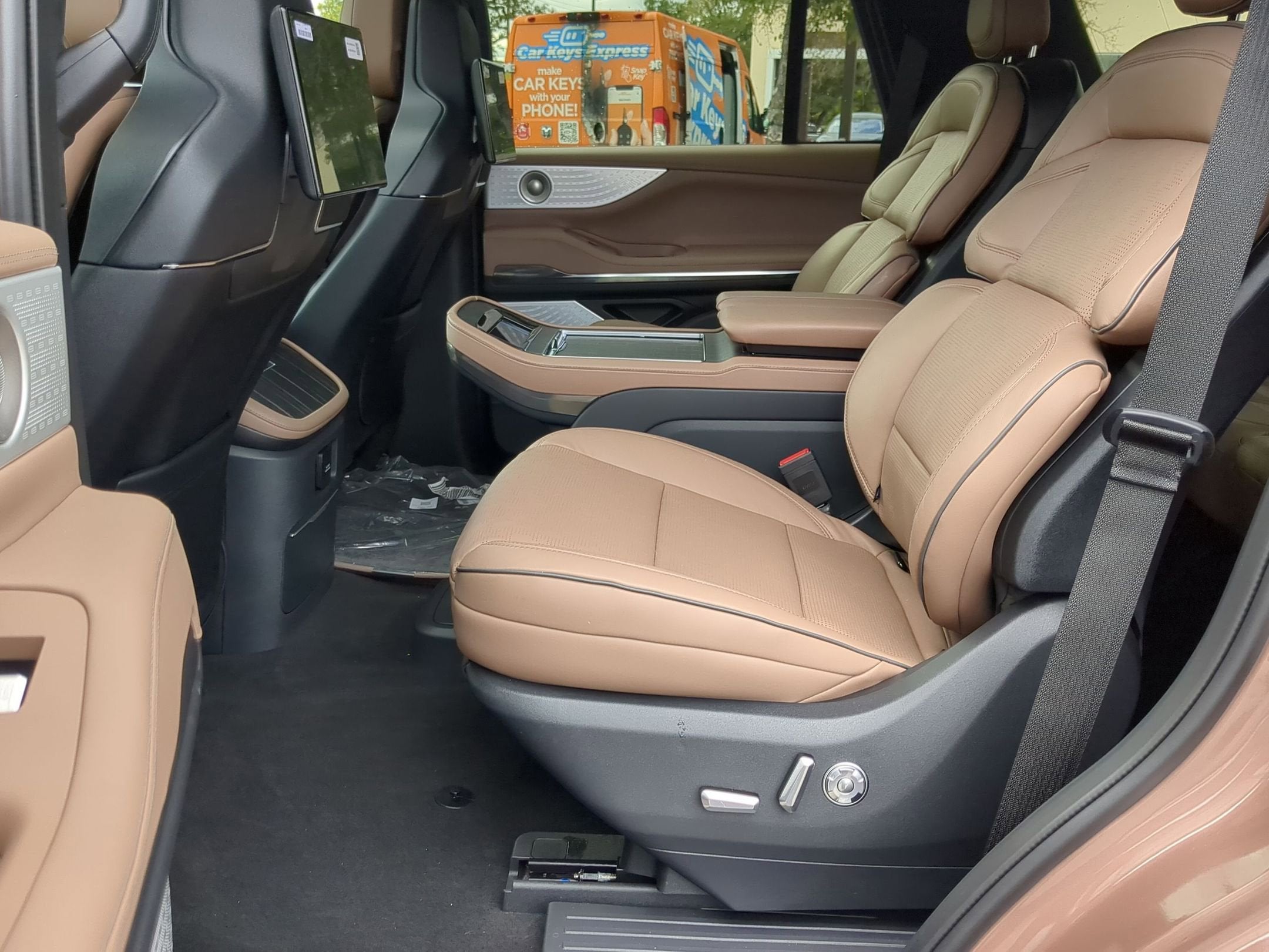 2025 Lincoln Navigator Black Label