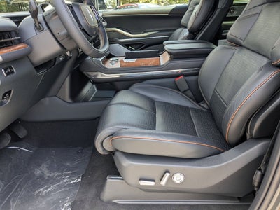 2025 Lincoln Navigator Black Label