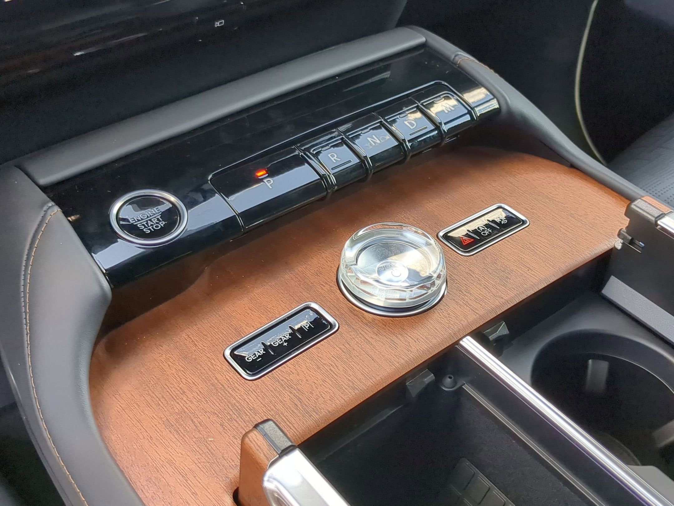 2025 Lincoln Navigator Black Label