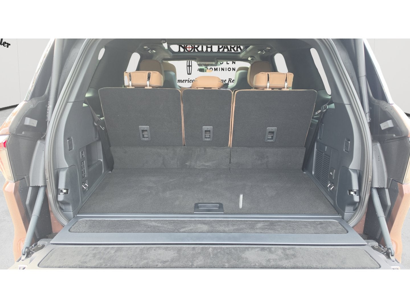 2027 Lincoln Navigator Black Label
