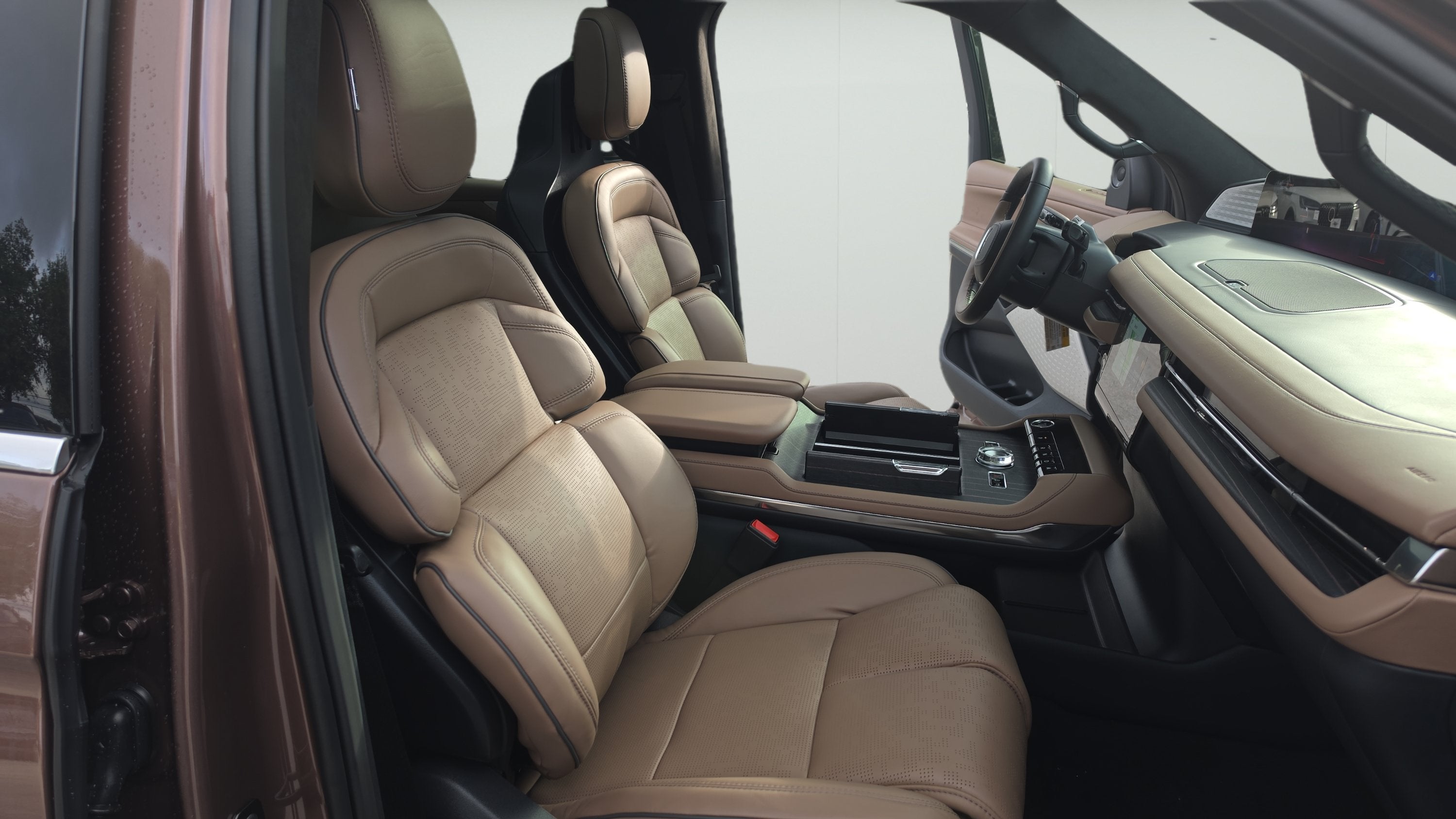 2027 Lincoln Navigator Black Label