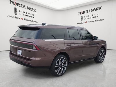 2027 Lincoln Navigator Black Label