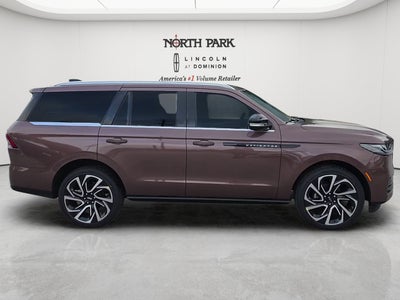 2027 Lincoln Navigator Black Label