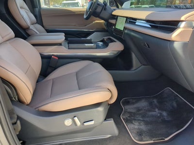 2025 Lincoln Navigator Black Label