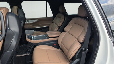 2027 Lincoln Navigator Black Label