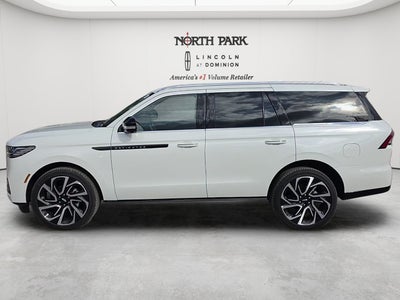 2027 Lincoln Navigator Black Label