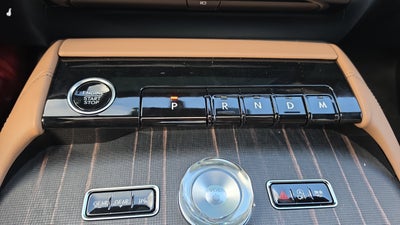 2027 Lincoln Navigator Black Label