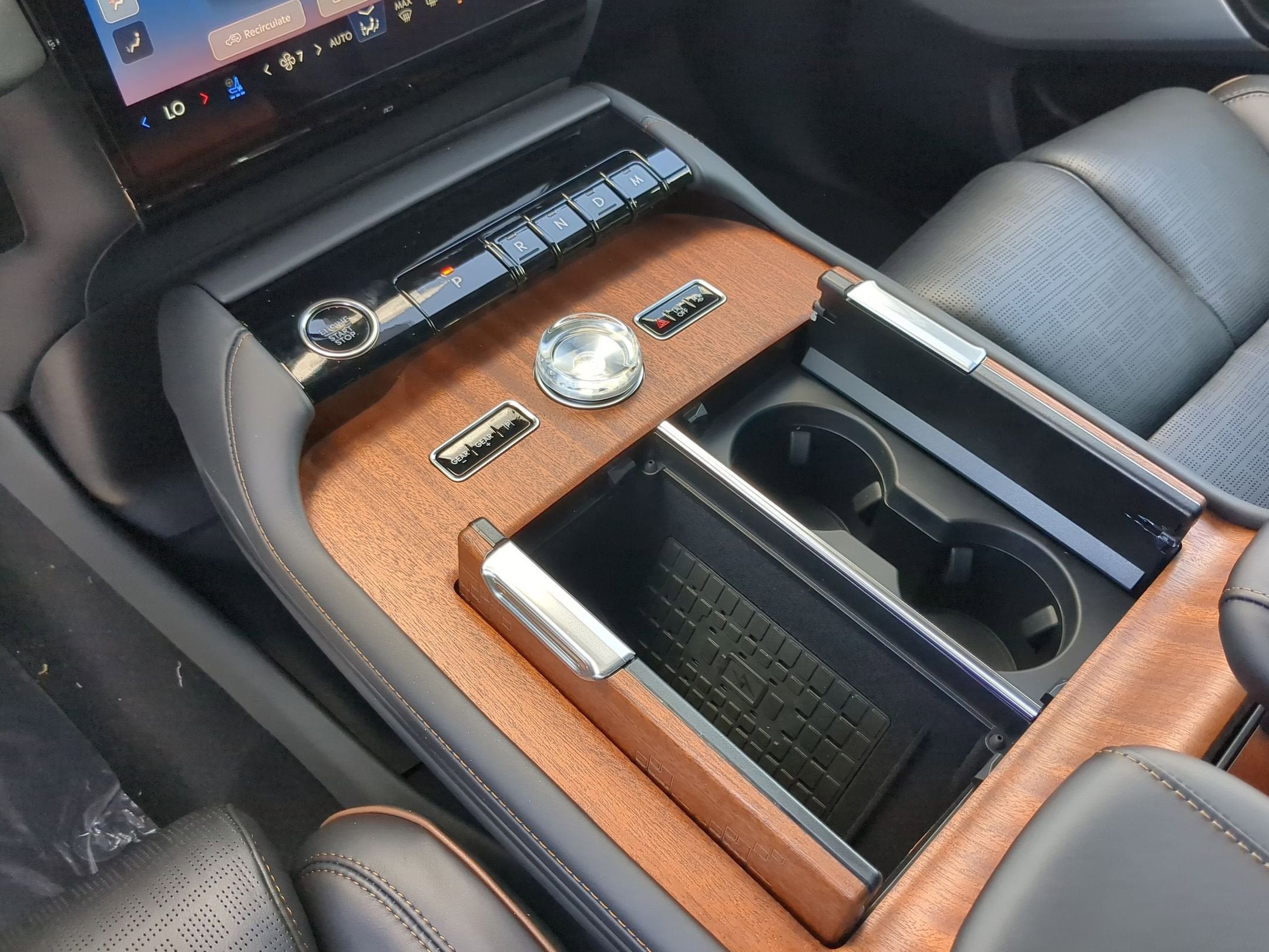 2025 Lincoln Navigator Black Label