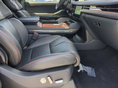 2025 Lincoln Navigator Black Label