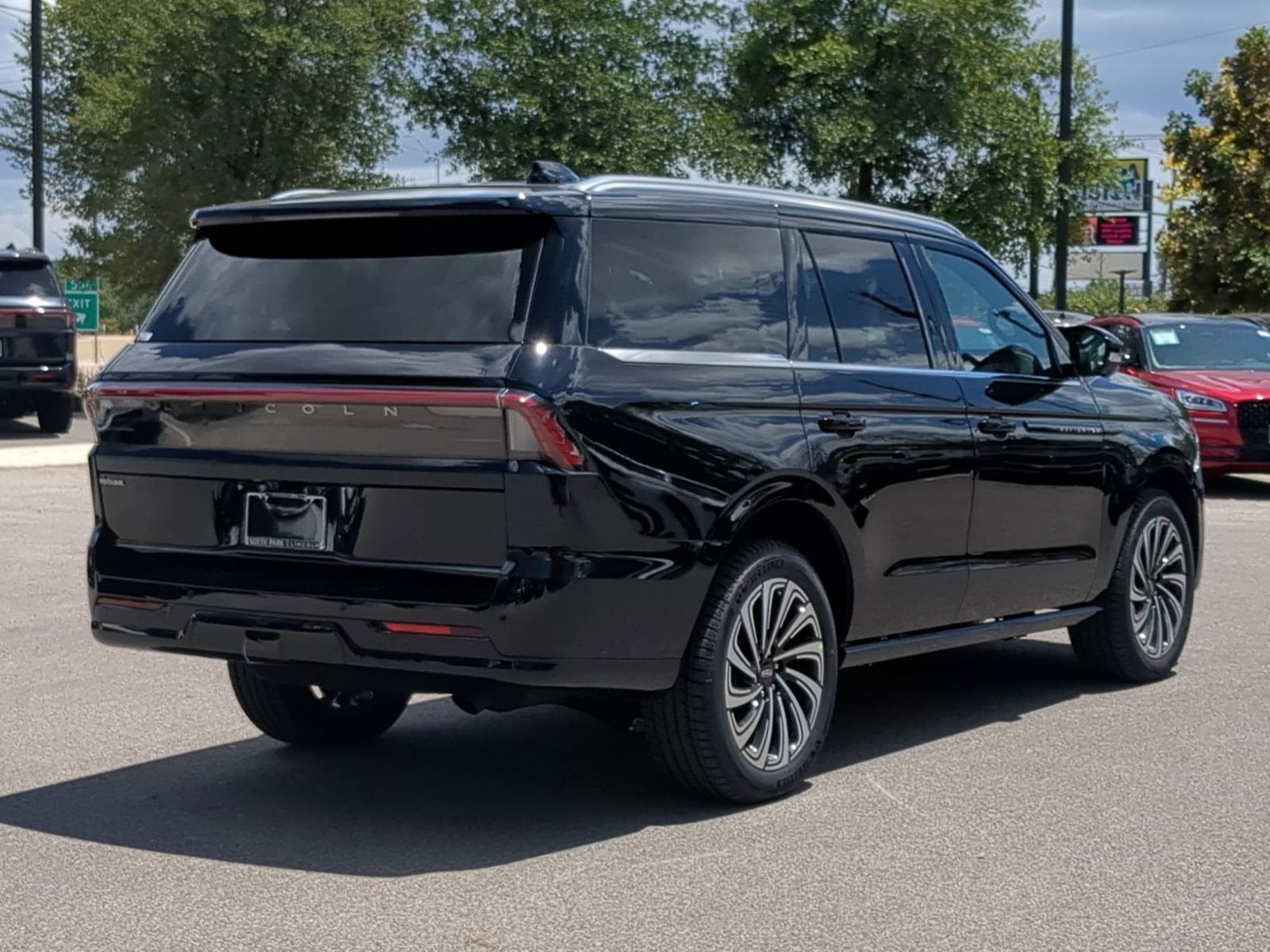 2025 Lincoln Navigator Black Label