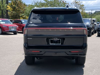 2025 Lincoln Navigator Black Label