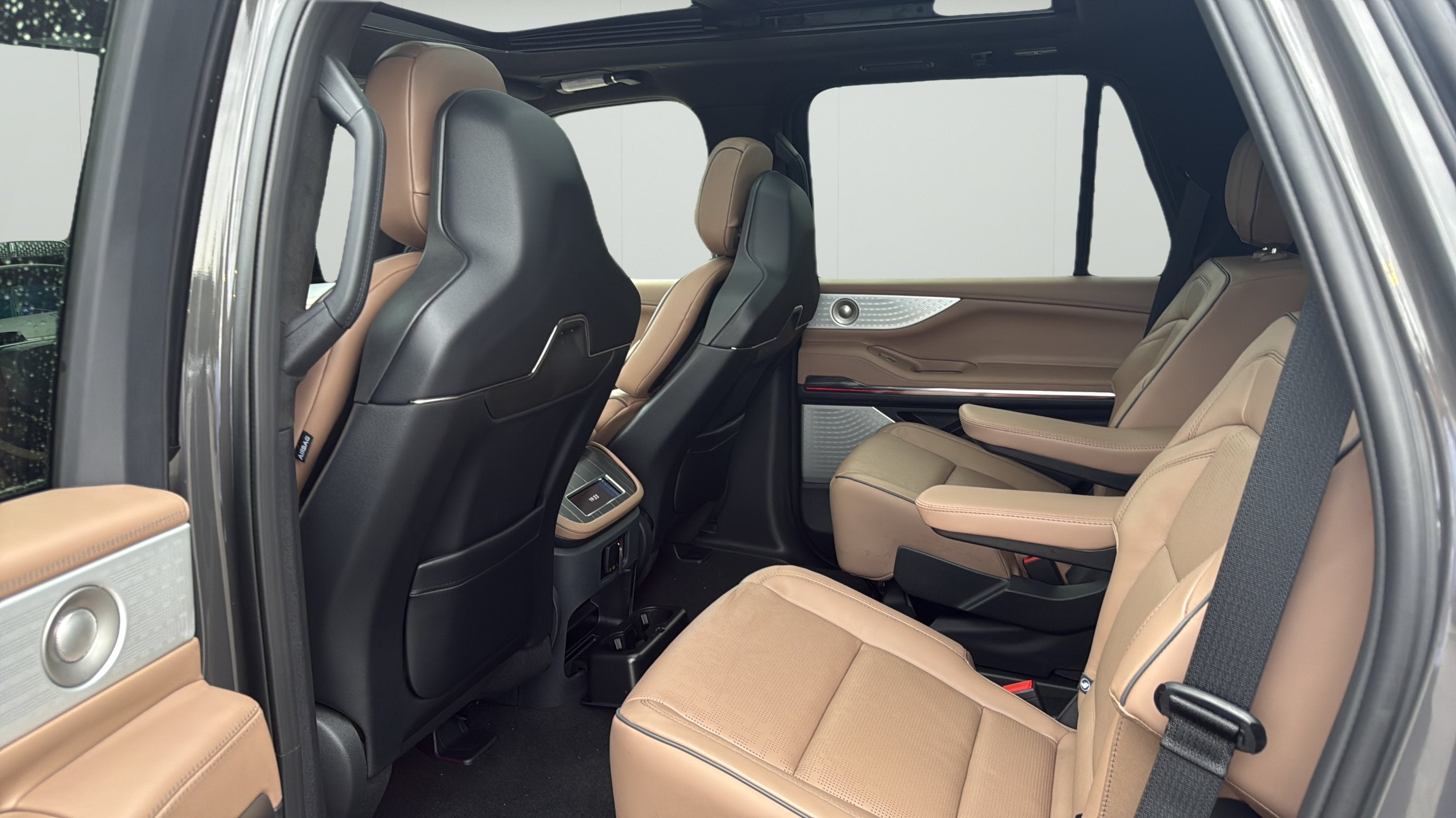 2027 Lincoln Navigator Black Label