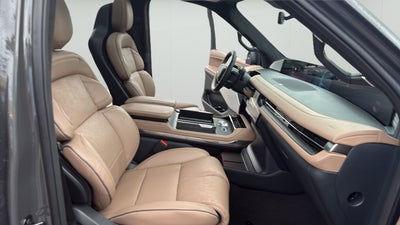 2027 Lincoln Navigator Black Label