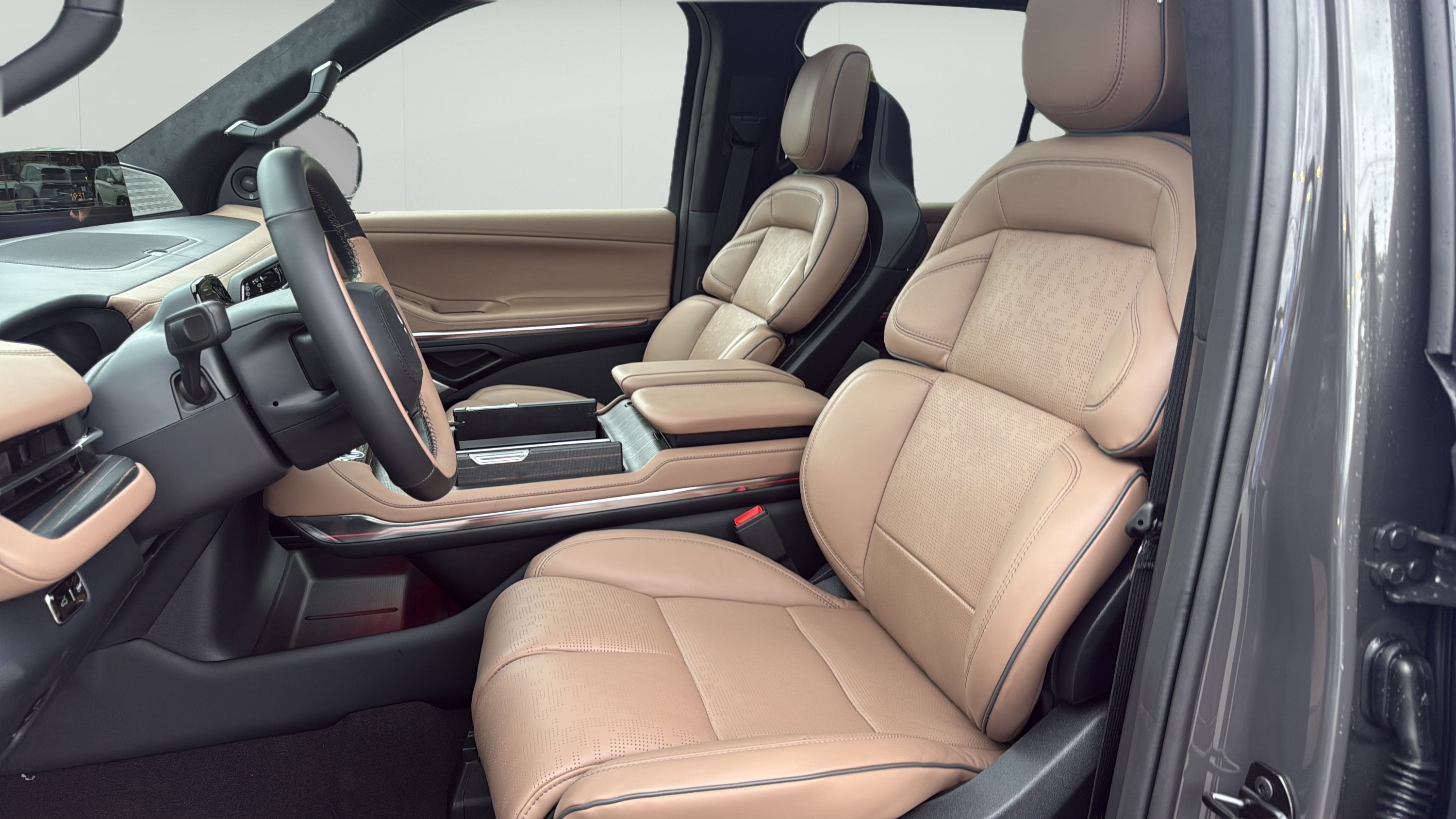 2027 Lincoln Navigator Black Label