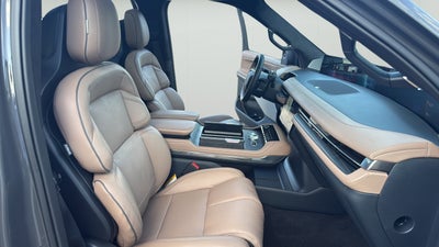 2027 Lincoln Navigator Black Label