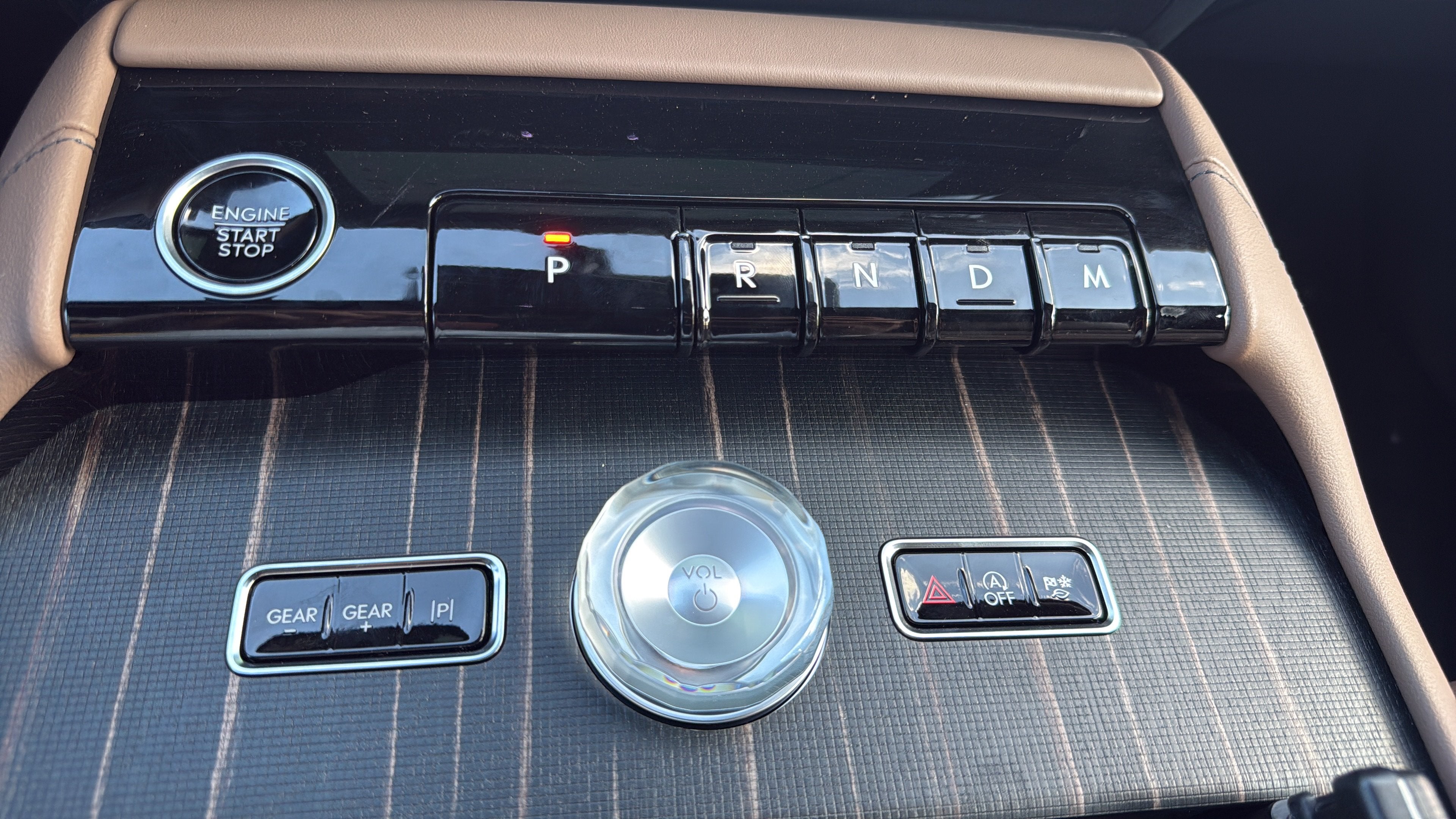 2027 Lincoln Navigator Black Label