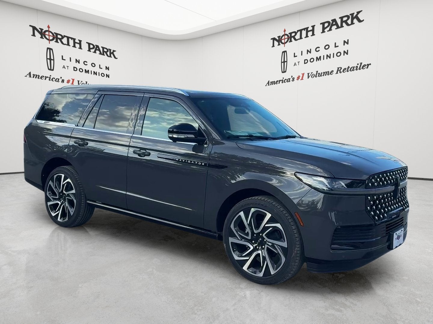 2027 Lincoln Navigator Black Label