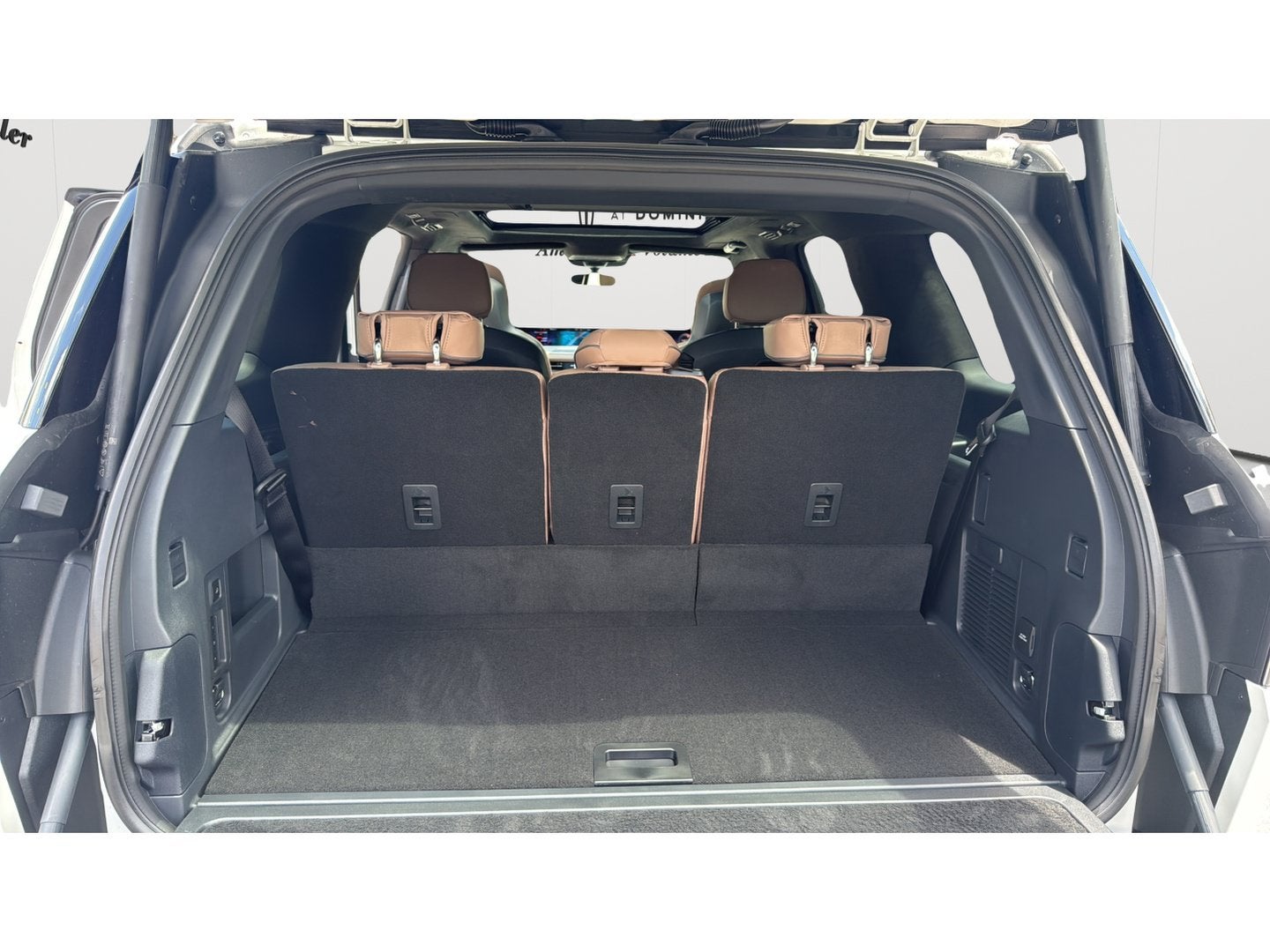 2027 Lincoln Navigator Black Label