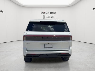 2027 Lincoln Navigator Black Label