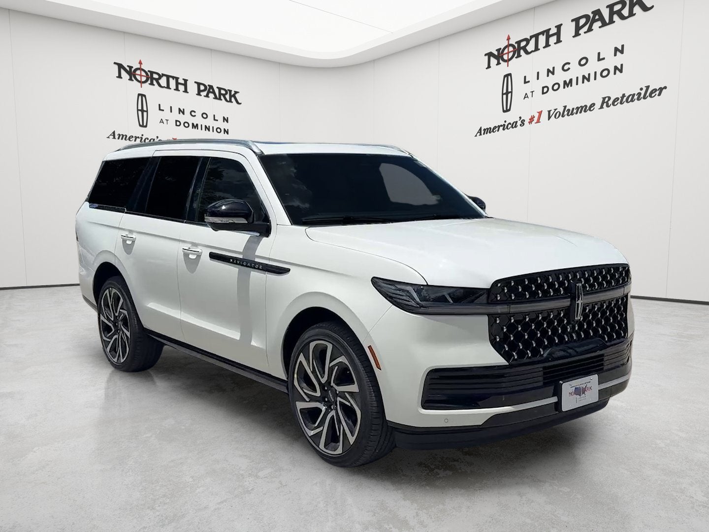 2027 Lincoln Navigator Black Label
