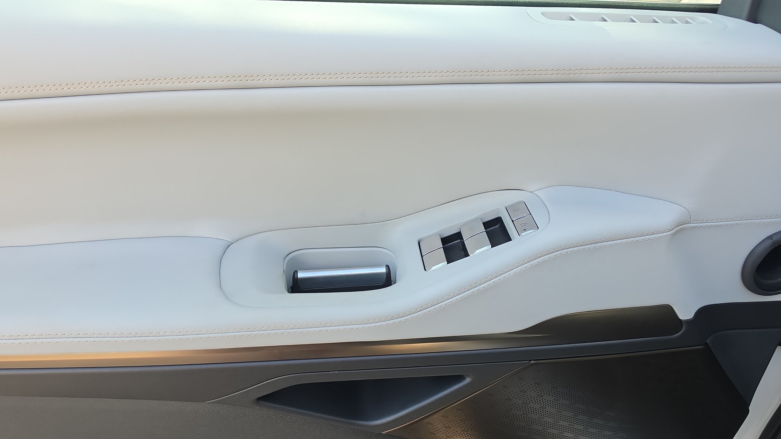 2027 Lincoln Navigator Black Label