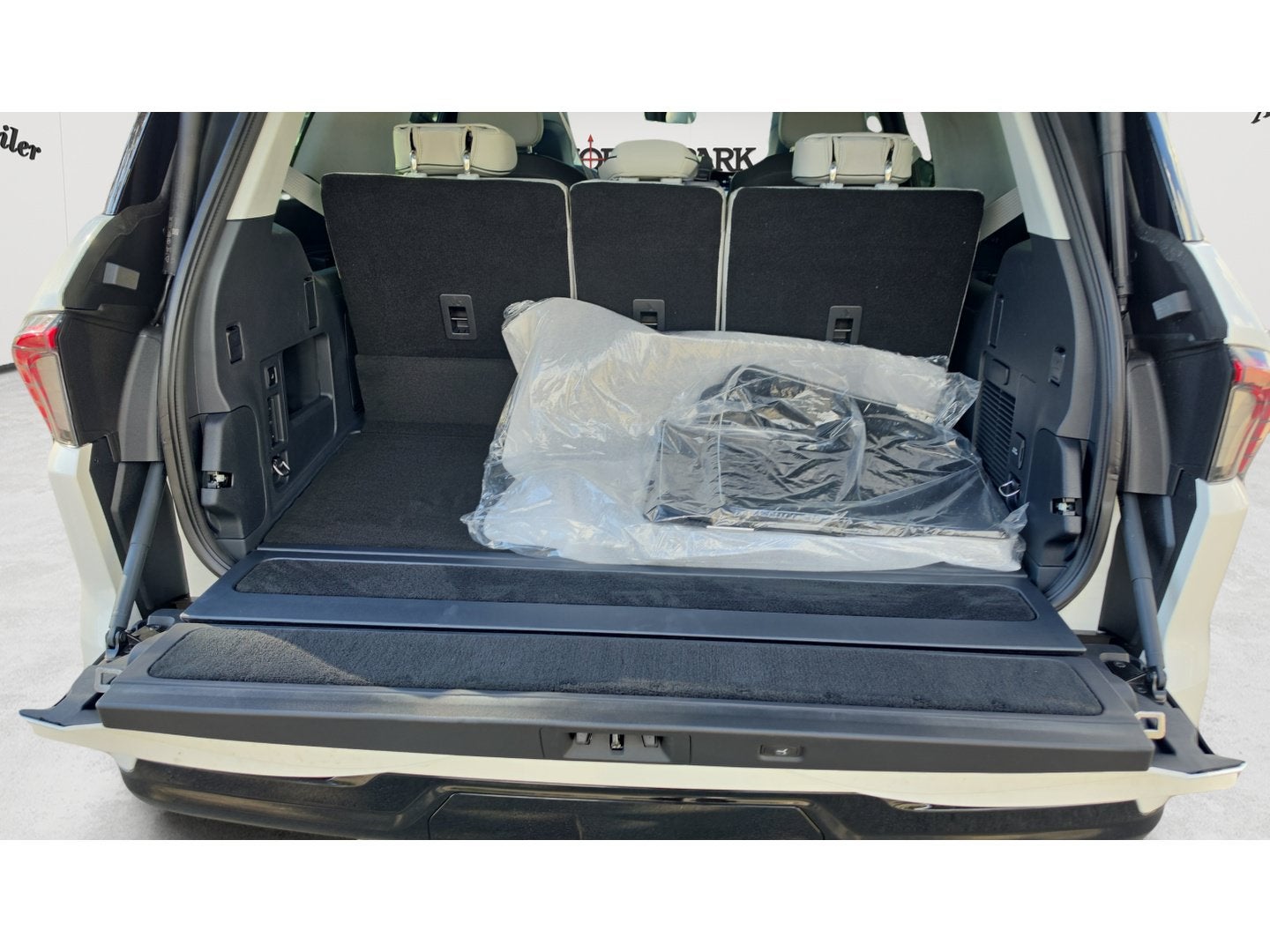2027 Lincoln Navigator Black Label