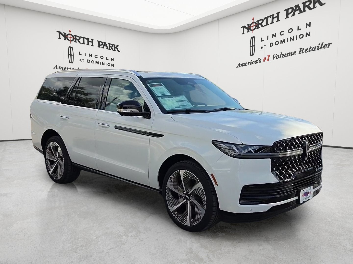 2027 Lincoln Navigator Black Label