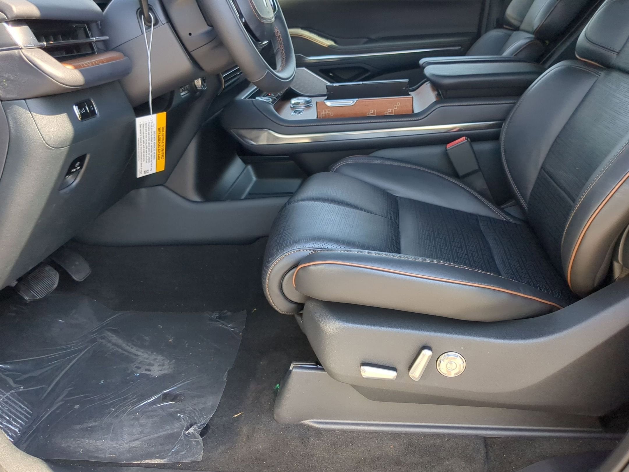 2025 Lincoln Navigator Black Label