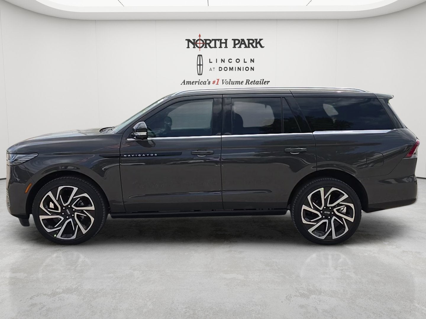 2027 Lincoln Navigator Black Label