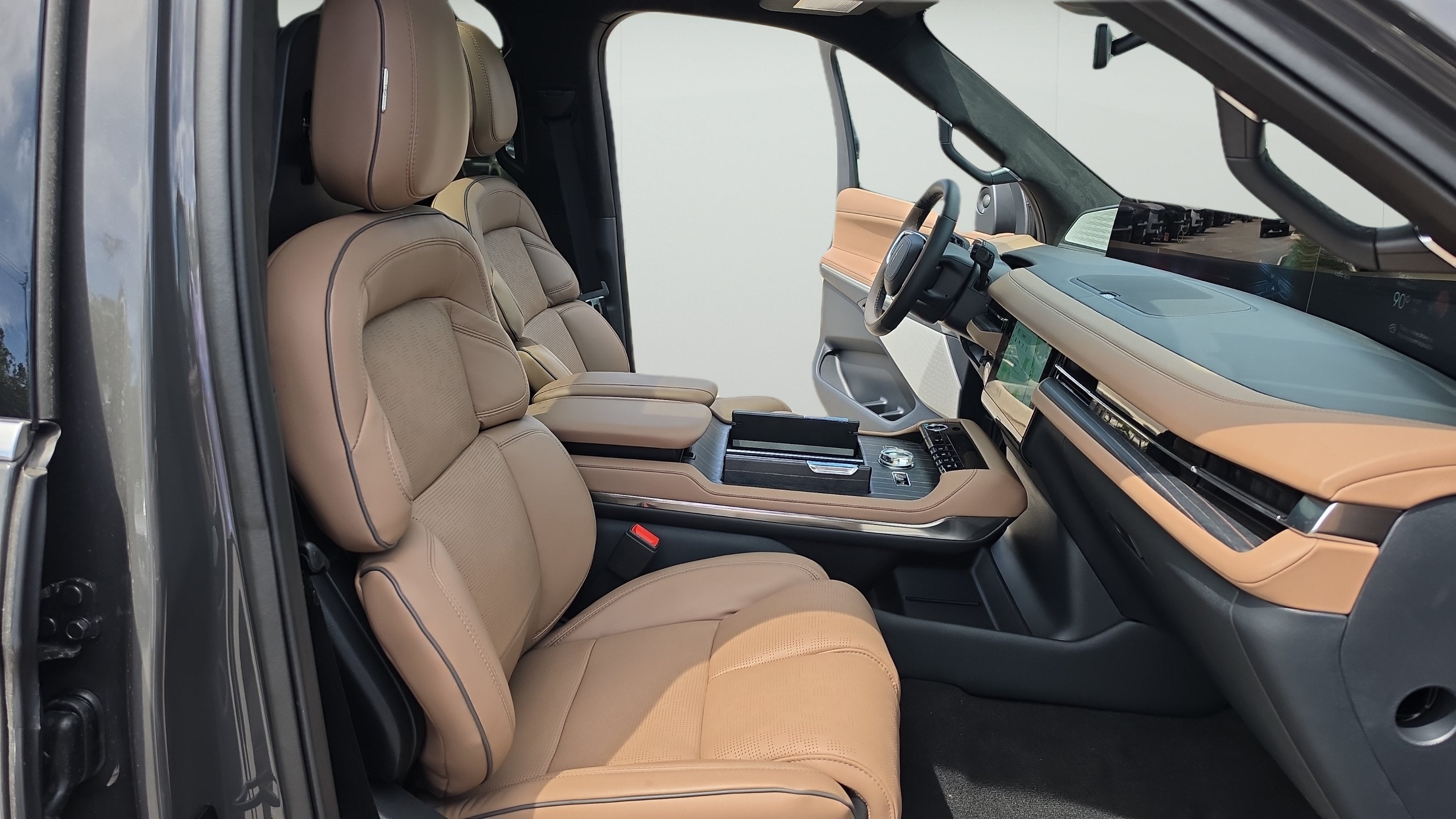 2027 Lincoln Navigator Black Label