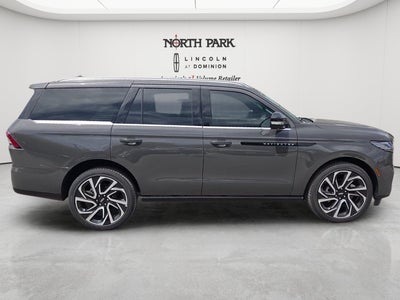 2027 Lincoln Navigator Black Label