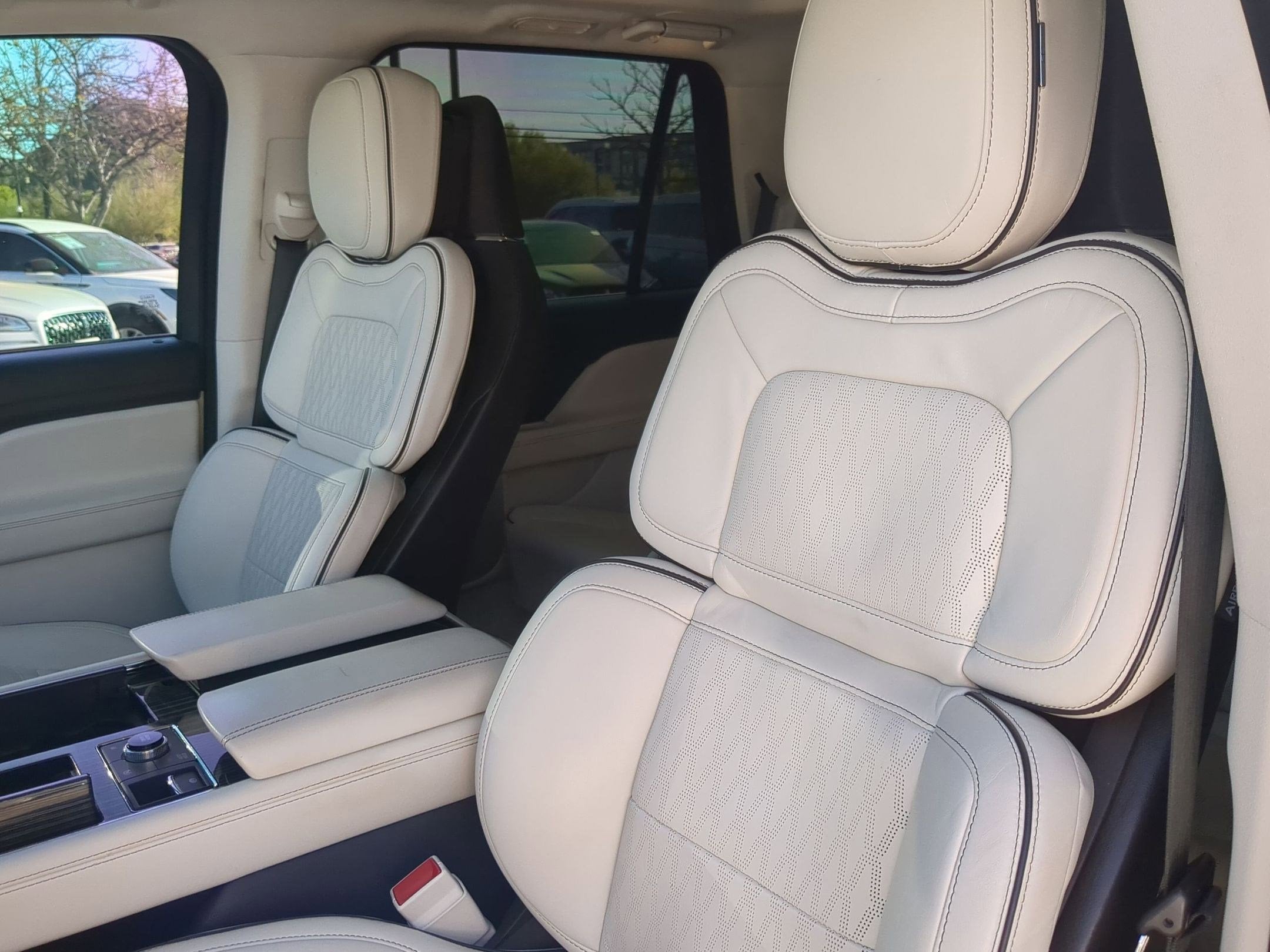 2023 Lincoln Navigator Black Label