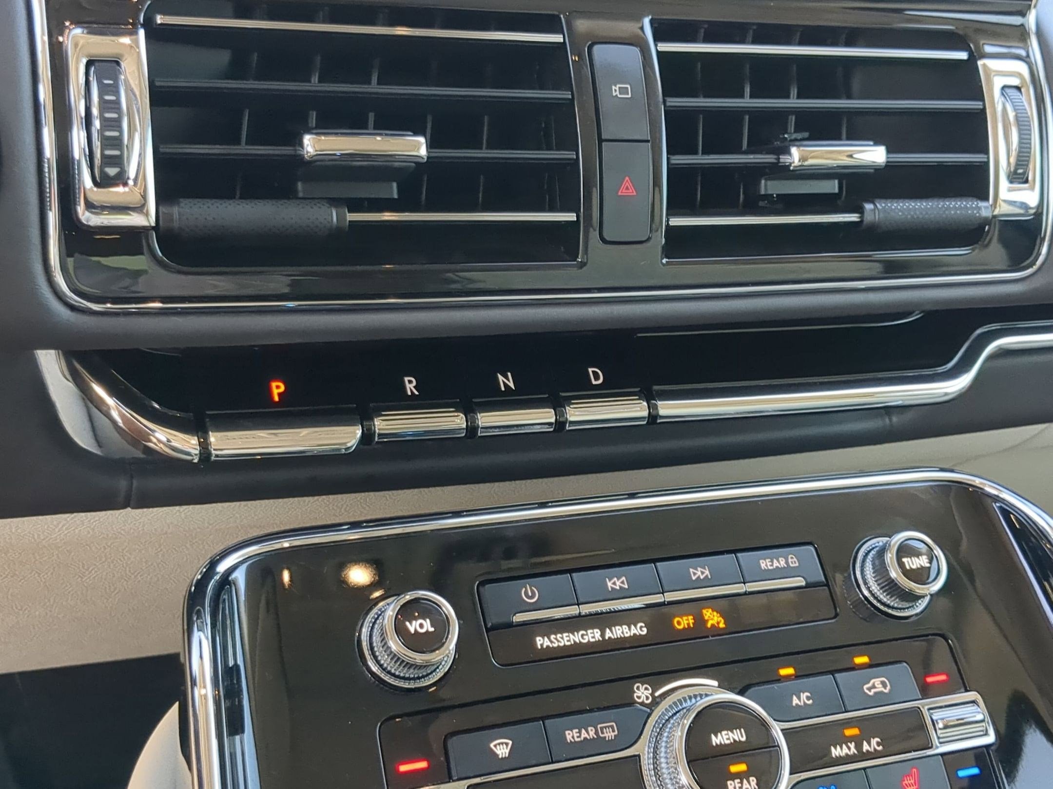 2023 Lincoln Navigator Black Label