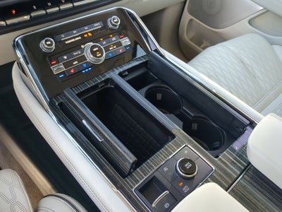 2023 Lincoln Navigator Black Label