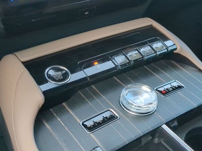 2025 Lincoln Navigator Black Label