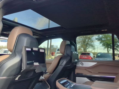 2025 Lincoln Navigator Black Label