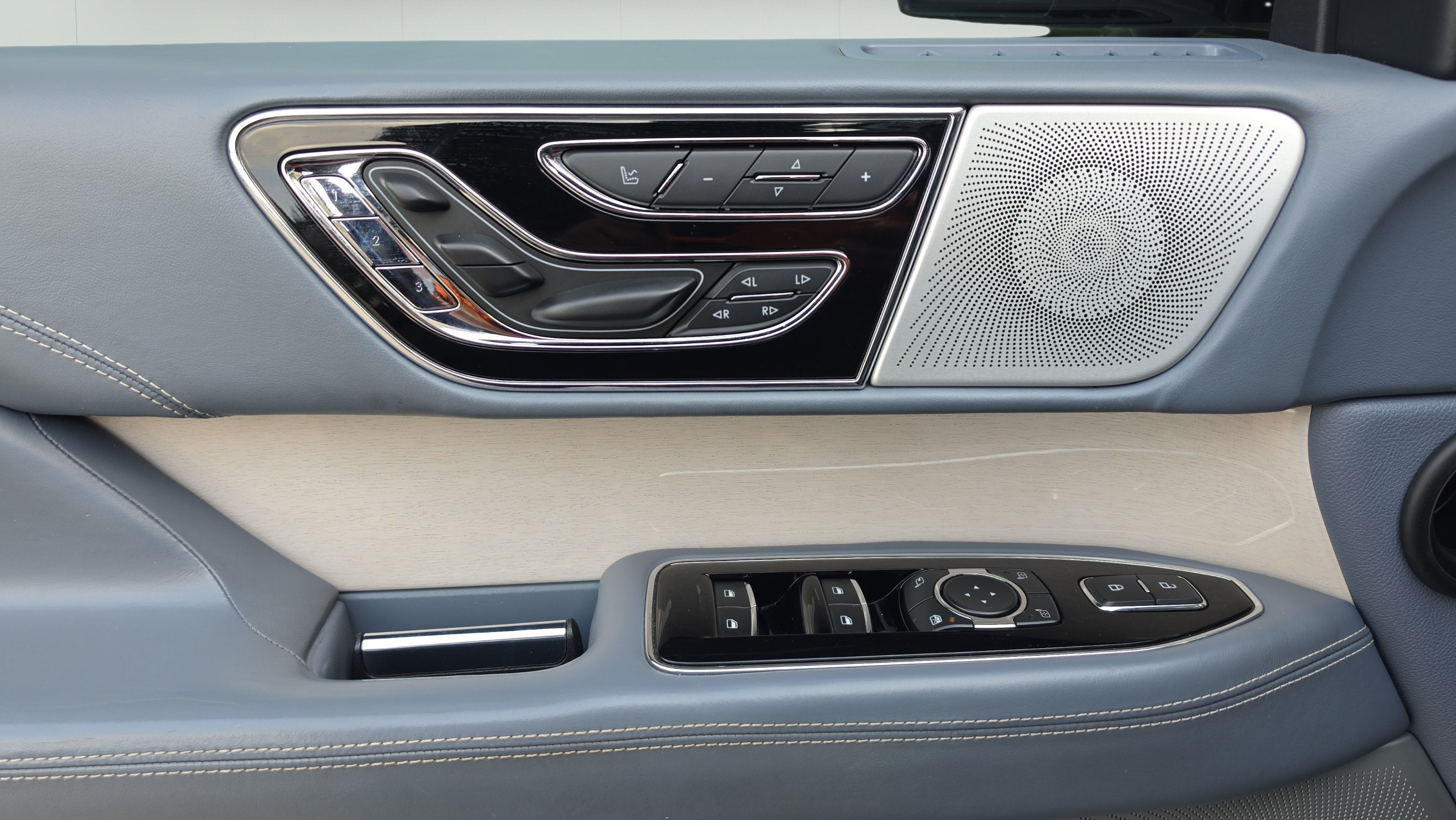 2020 Lincoln Navigator Black Label