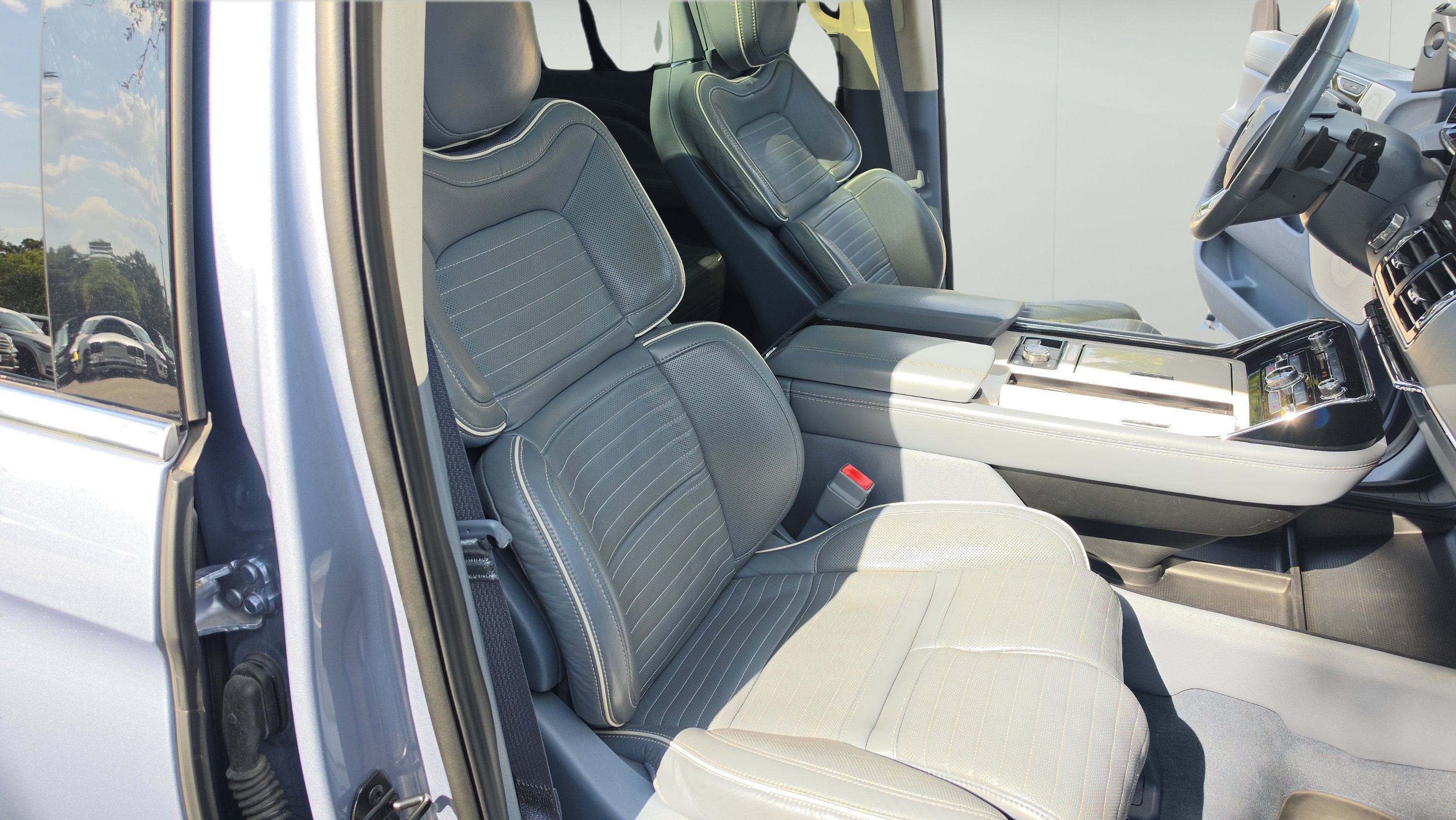 2020 Lincoln Navigator Black Label