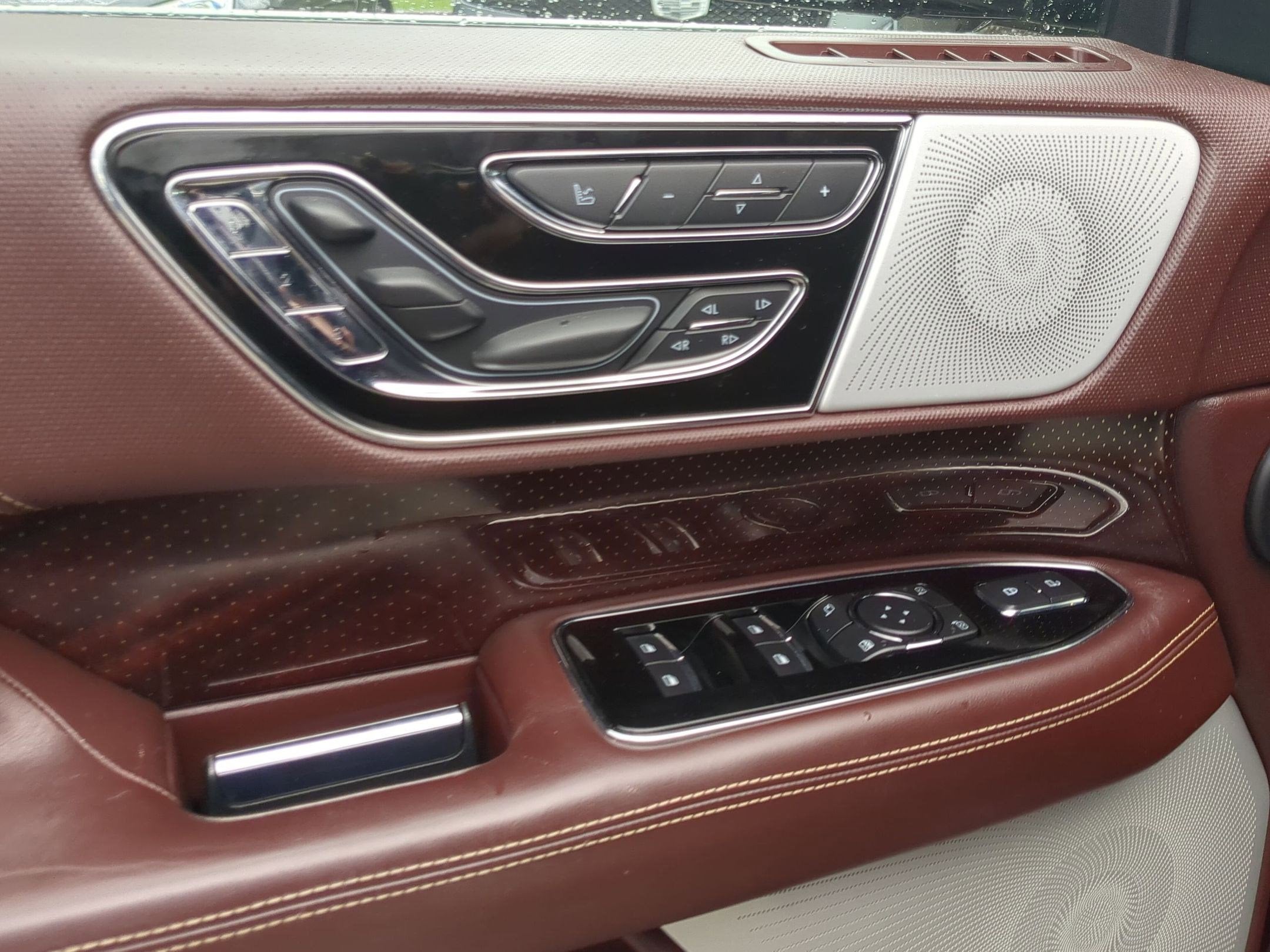 2021 Lincoln Navigator Black Label