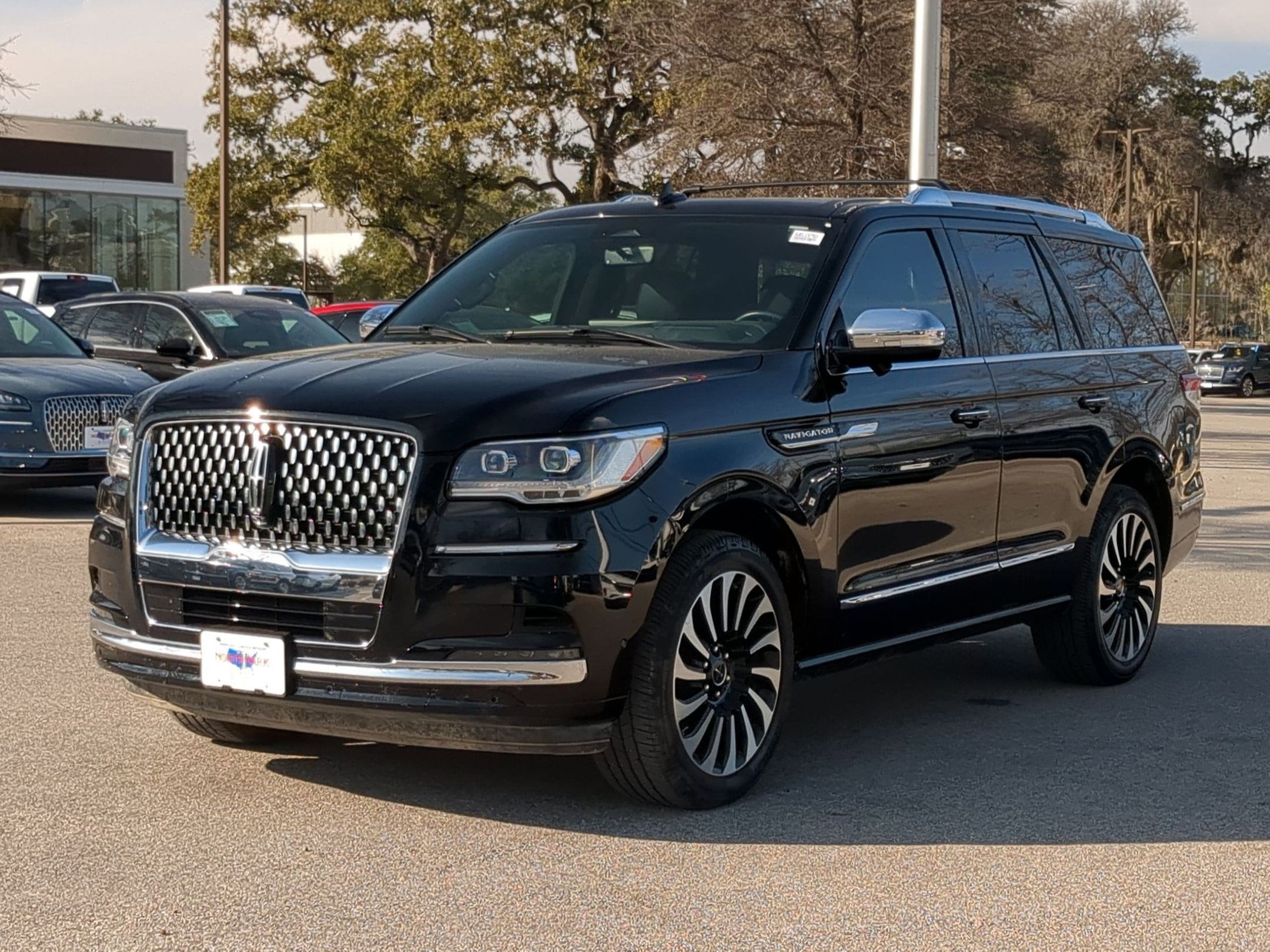 2022 Lincoln Navigator Black Label