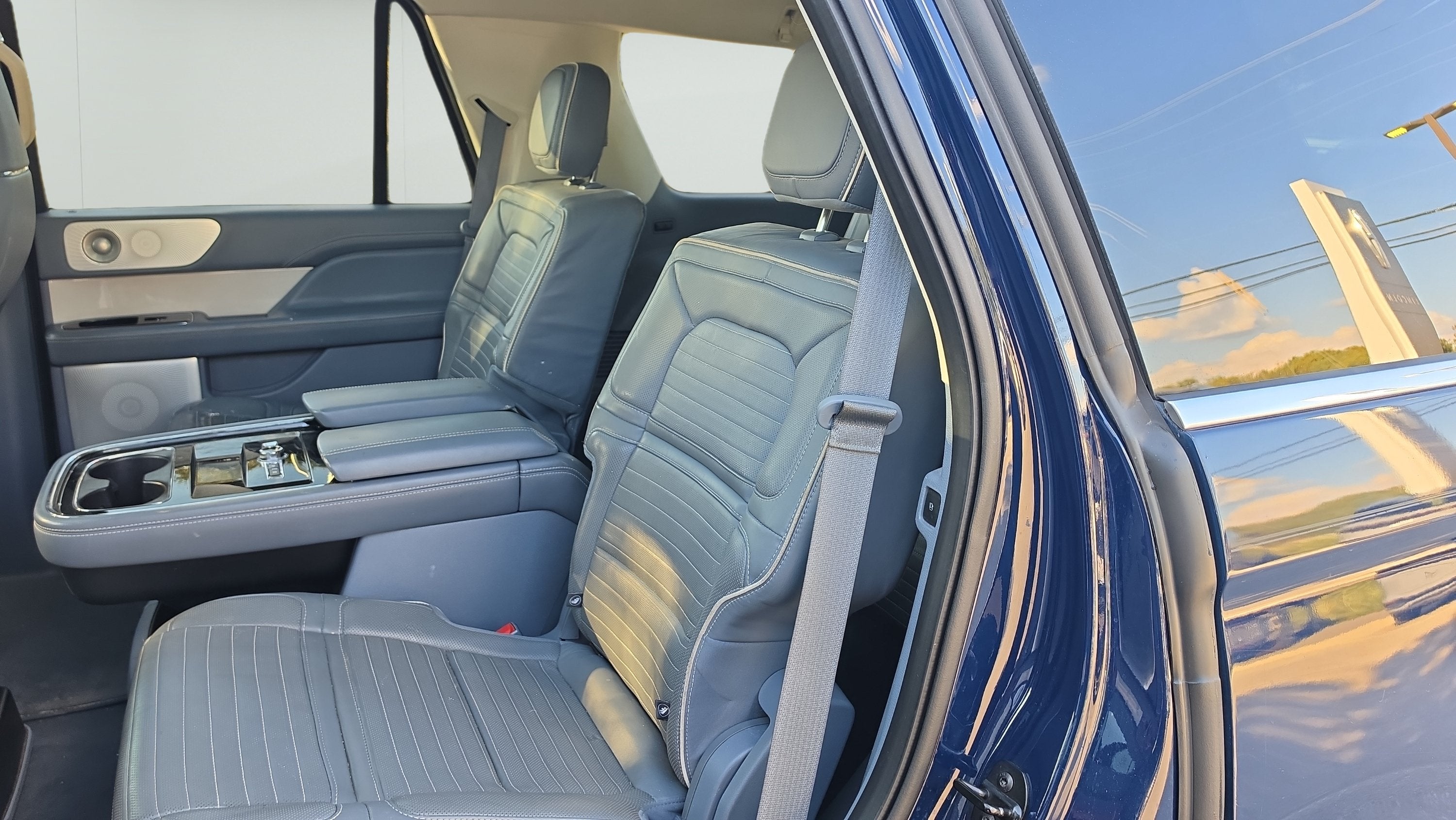 2018 Lincoln Navigator Black Label