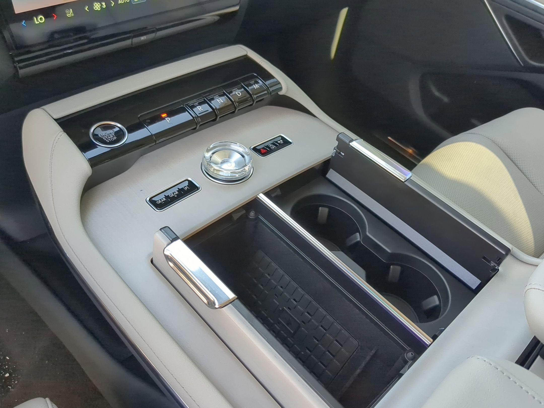 2026 Lincoln Navigator Premiere