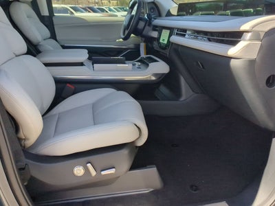 2026 Lincoln Navigator Premiere