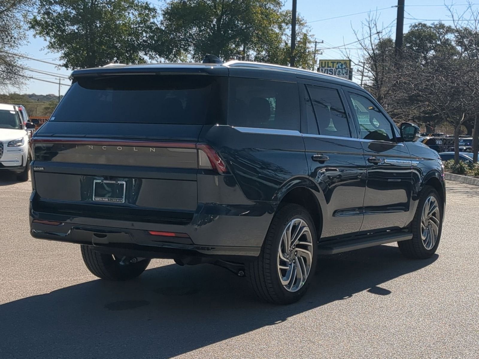 2026 Lincoln Navigator Premiere