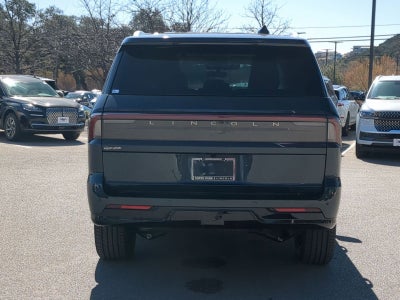 2026 Lincoln Navigator Premiere