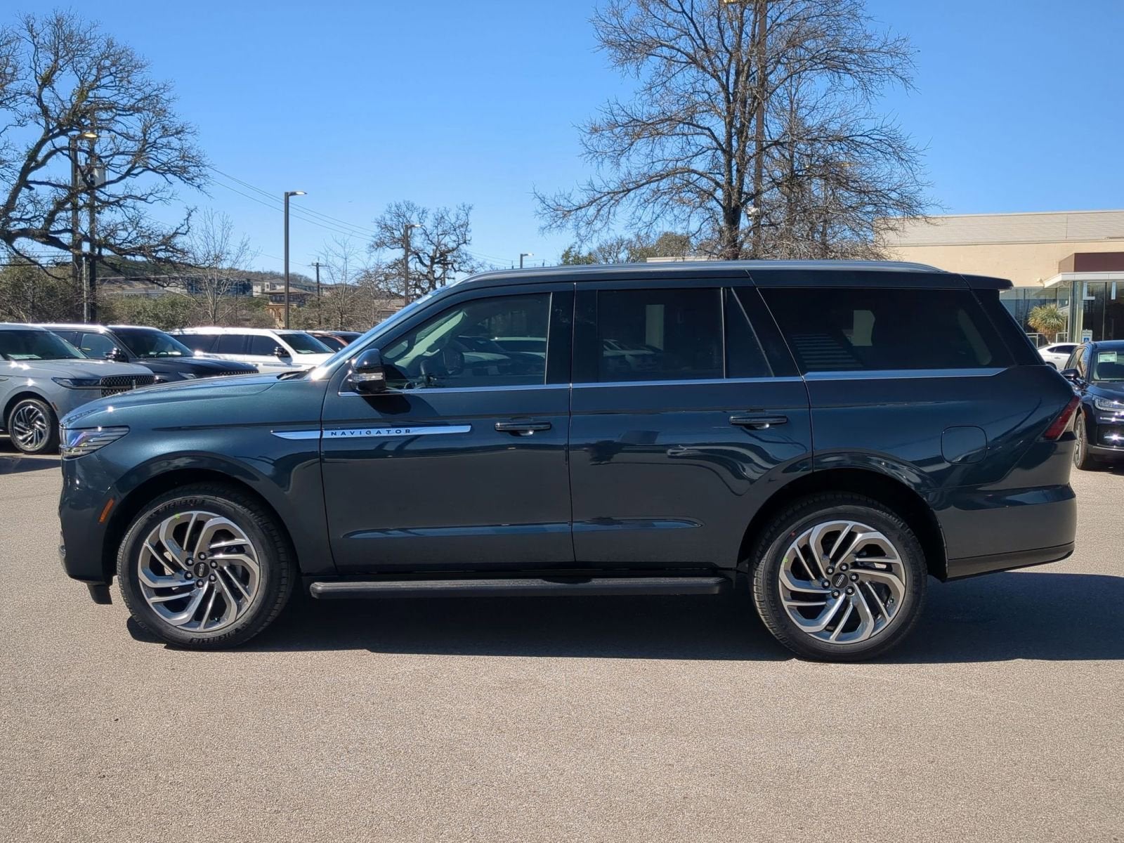 2026 Lincoln Navigator Premiere